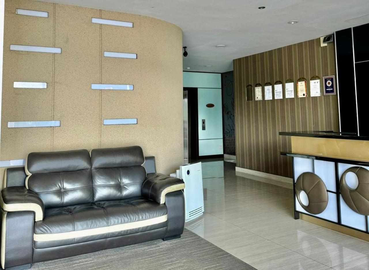 Chariton Hotel Nusa Bestari Johor Bahru Exteriér fotografie
